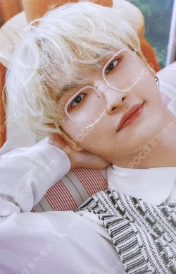 ATEEZ X EVERLINE POP-UP STORE ATINY ROOM TRADING CARD