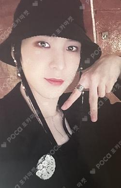 THE WORLD EP.2 : OUTLAW APPLEMUSIC YUNHO photocard image