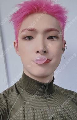 THE WORLD EP.2 : OUTLAW ATEEZ OFFICIAL PLATFORM MINGI photocard image