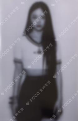 2023 WEVERSE CON FESTIVAL HANNI photocard image