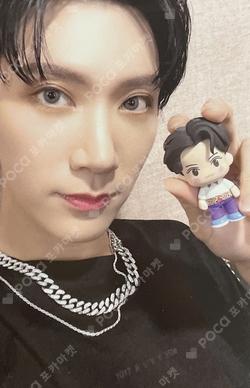 NCT CCOMAZ GROCERY STORE NCT RANDOM FIGURE TEN photocard image