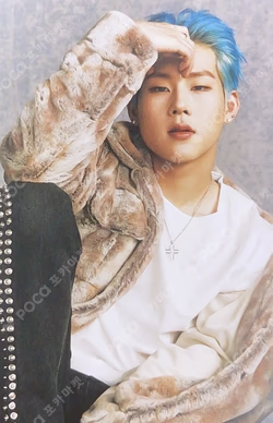 All About Luv JOOHONEY photocard image