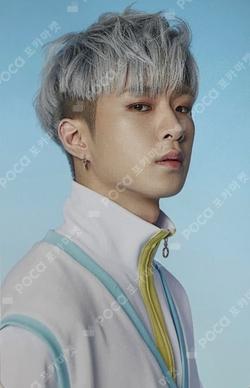 ON/OFF Japanese Ver. WYATT photocard image