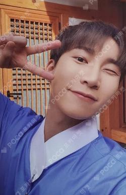 2022 SEASON'S GREETINGS CUBEE