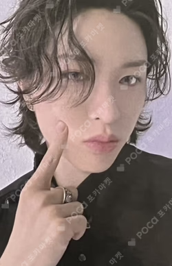 REBOOT POP-UP STORE TRADING PHOTO CARD