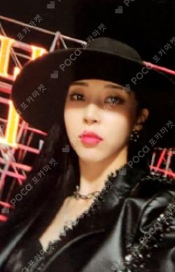 [MIC ON] NEMO ver Moon Byul photocard image