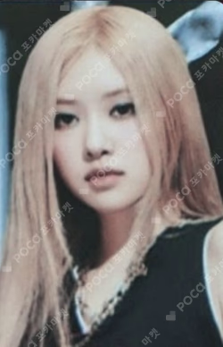 BLACKPINK WORLD TOUR BORN PINK MD BOOTH LUCKY DRAW ROSE photocard image