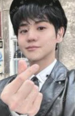 2023 YANG YOSEOP SOLO CONCERT(Bitter sweet) LUCKY DRAW YANG YO SEOP photocard image