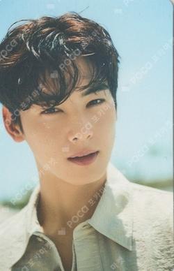 2022 OFFICIAL PHOTO BOOK [MAGAZINE] TRADING CARD