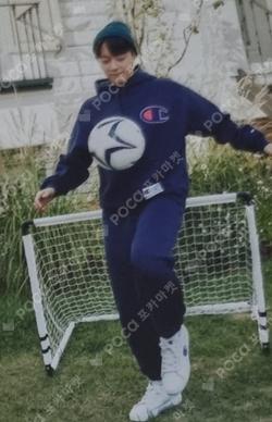 Champion SET A YOON DU JUN photocard image