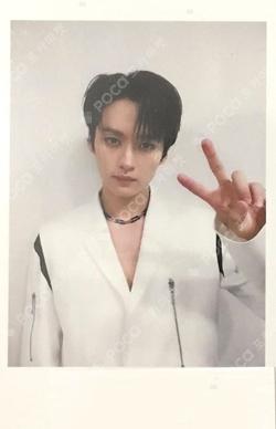 Stray Kids LEE KNOW photocard image