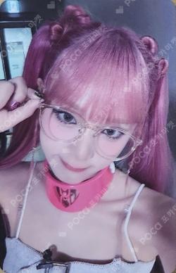 HATE XX WITHMUU YENA photocard image