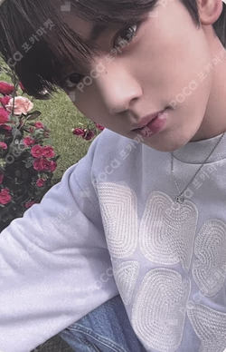 THE MOVING SEOUL NECKLACE
