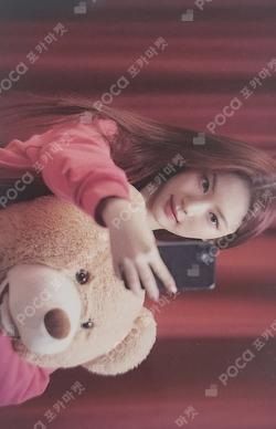 STAYC ✕ MOMENTICA WELCOME CAFE