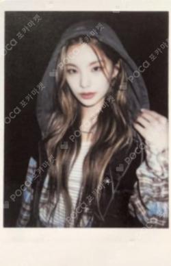 KILL MY DOUBT BET ON ME Ver. YEJI photocard image