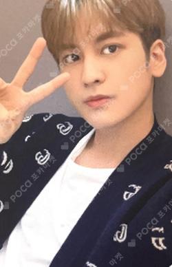WEVERSE  CHAN photocard image