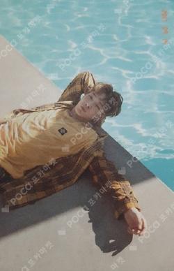 LOVE AND FALL LOVE Ver. BOBBY photocard image