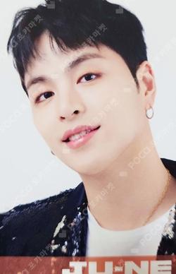 iKON JAPAN TOUR 2022 ~FLASHBACK~ OSAKA JU-NE photocard image