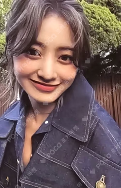 ZONE O Ver. JIHYO photocard image