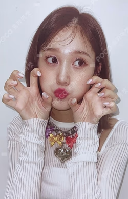 WE NEED LOVE Digipack ver.