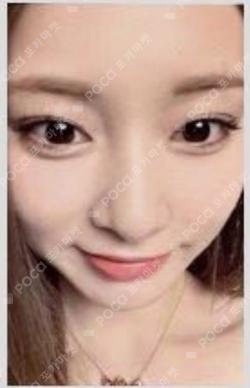 TWICE TZUYU photocard image