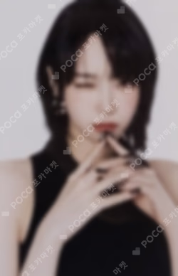 2023 LE SSERAFIM TOUR FLAME RISES IN JAPAN PHOTO CARD