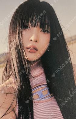 The ReVeFestival 2022 Happiness BIRTHDAY DOLL KEYRING JOY photocard image