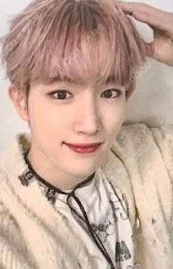 ON and ON EVERLINE 3 HYUK photocard image