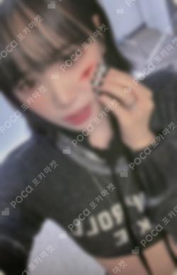 LE SSERAFIM KIM CHAEWON photocard image
