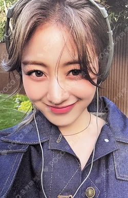 ZONE O Ver. JIHYO photocard image