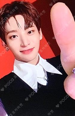 SUN SEEKER PLVE VER. PACER VER. JUNGMO photocard image