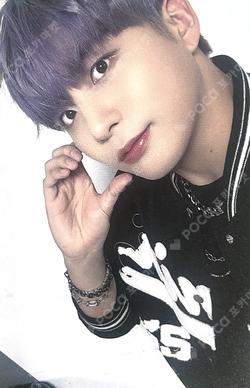 THE WORLD EP.2 : OUTLAW fromm store LUCKT DRAW JONGHO photocard image