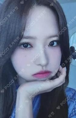 Loossemble POP-UP STORE ACRYLIC KEYRING