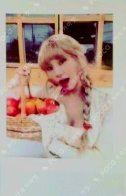 Yes I am Chaeyoung TOU Creculture CHAEYOUNG photocard image