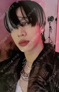 THE BLOWING WIND VER.