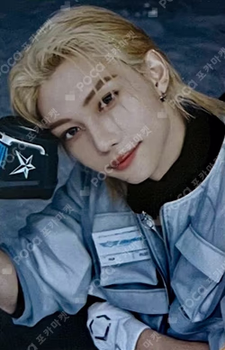 Stray Kids 3RD FANMEETING PILOT : FOR ★★★★★ SKZOO CARRIER NAMETAG SET