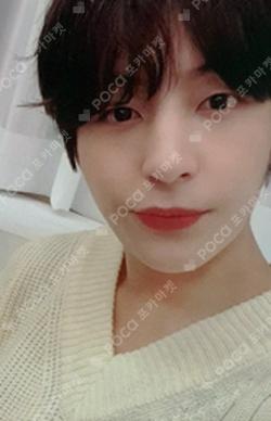 YES. APPLEMUSIC Y photocard image