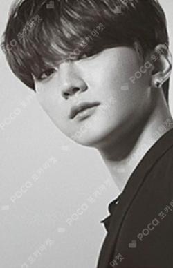 [YES.] PHONETAB & KEYRING SET HongJooChan photocard image