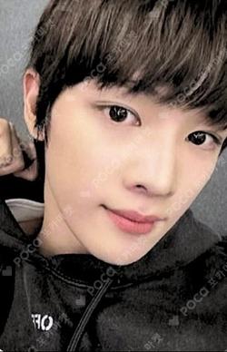 Get A Guitar WITHMUU LUCKY DRAW SUNGCHAN photocard image