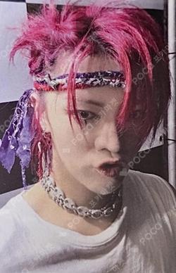 Fact Check WEVERSE YUTA photocard image