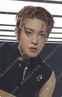 AMOREPACIFIC GEL NAIL GLAZE #01 Favorite YUTA photocard image