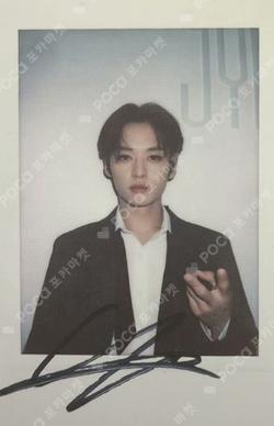 Stray Kids LEE KNOW photocard image