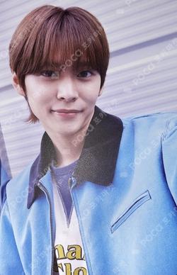 baskin robbins X RIIZE PINK SET EUNSEOK photocard image