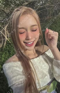 Apocalypse : From us GAHYEON photocard image