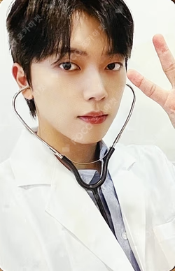 LOVE EFFECT MAKESTAR