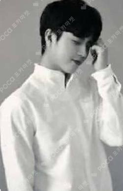 2018 INFINITE SEASON'S GREETINGS NamWooHyun photocard image