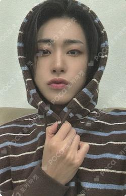 Love Pt.3 : Eternally KPOP STORE YOOYONGHA photocard image