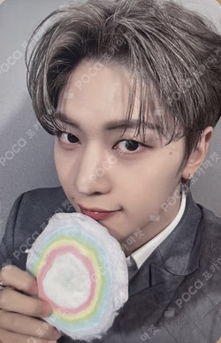 MELTING POINT PHOTOBOOK ver. KTOWN4U LUCKY DRAW