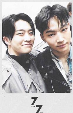 7 for 7 Unit photocard image