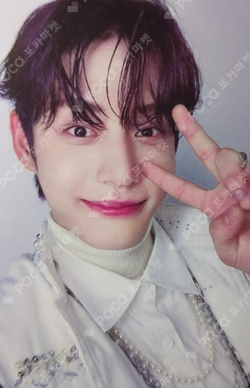 MELTING POINT PHOTOBOOK ver.+Digipack ver. MAKESTAR LUCKY DRAW